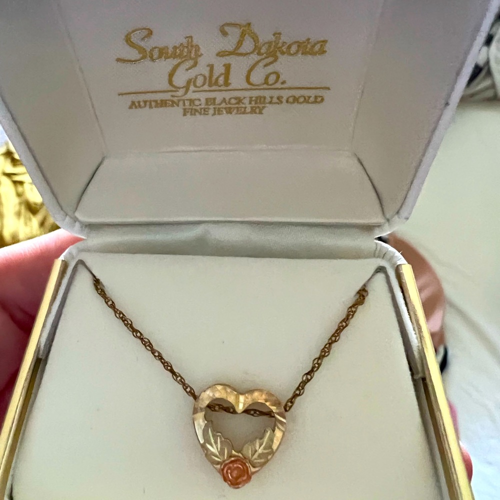 Black Hills Gold Necklace